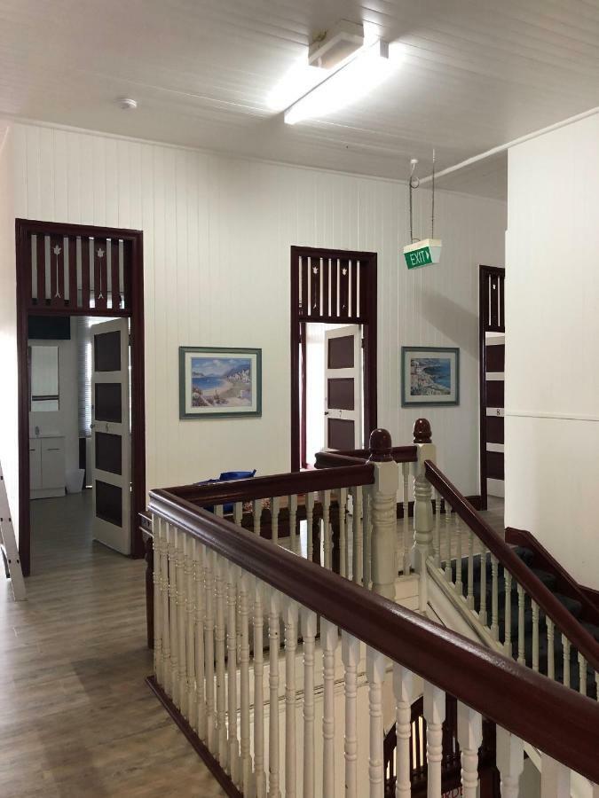 Australian Hotel - غمبيا المظهر الخارجي الصورة